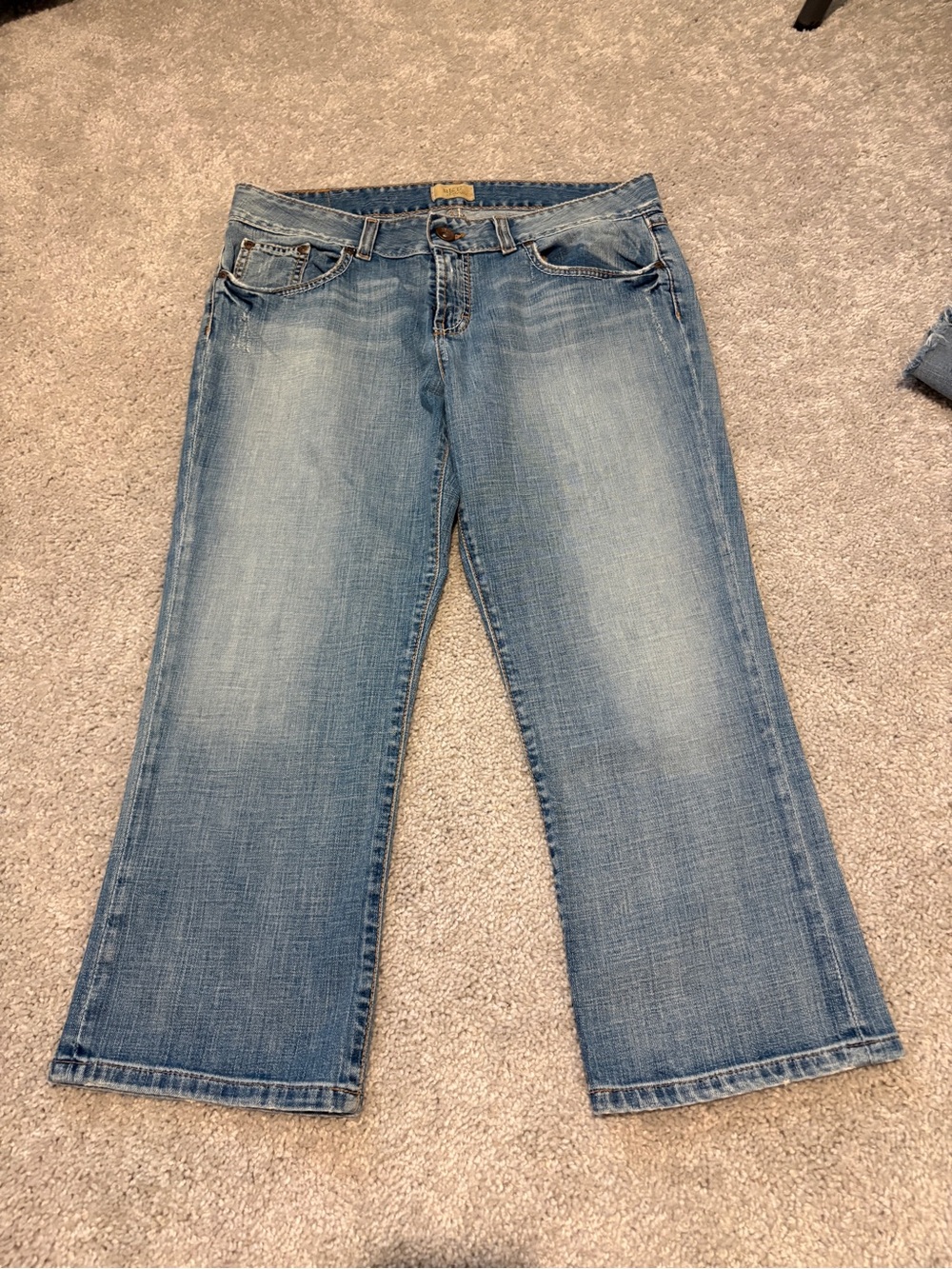 BKE Women's Light Blue Cropped Denim Jeans